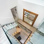 Holiday home Amazing Art Deco 150m To Sea With Daily Housekeeping Sliema