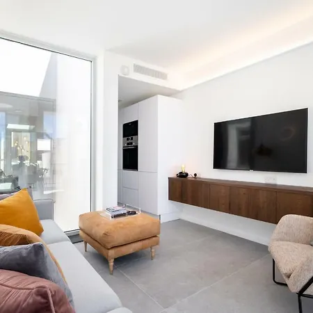 Amazing Art Deco 150m To Sea With Daily Housekeeping Vakantiehuis Sliema