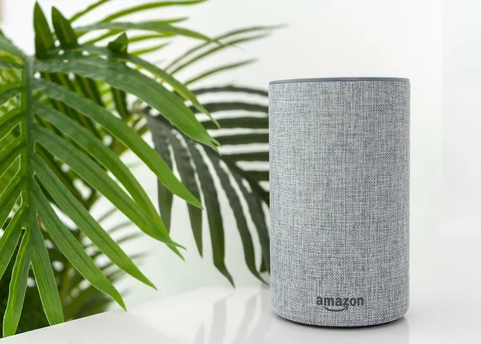 Amazing Art Deco 150m To Sea With Daily Housekeeping