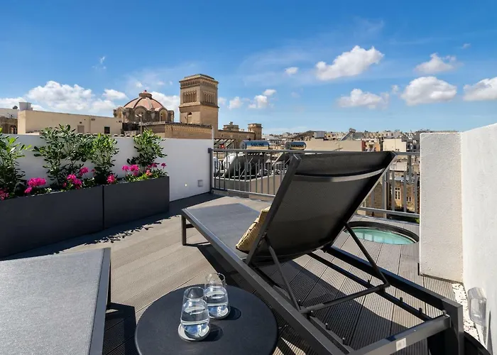 Amazing Art Deco 150m To Sea With Daily Housekeeping Ferienhaus *