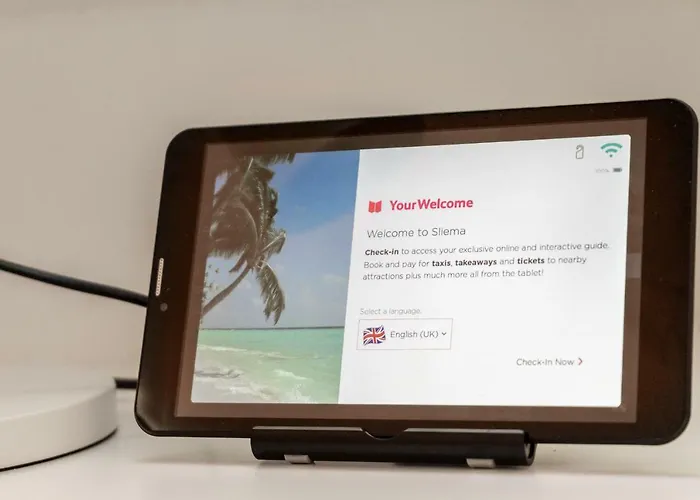 Amazing Art Deco 150m To Sea With Daily Housekeeping Ferienhaus *