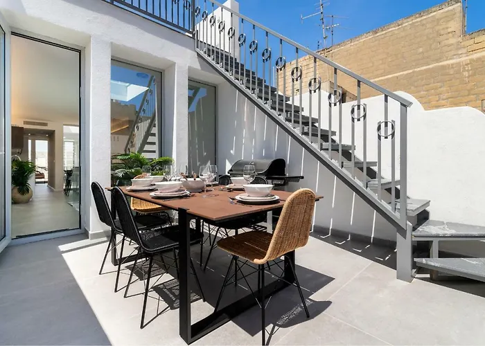 Amazing Art Deco 150m To Sea With Daily Housekeeping Feriehus Sliema